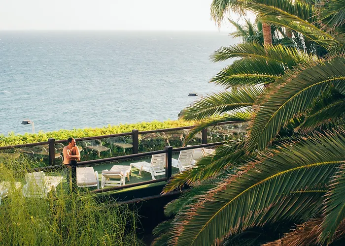 Hotel Parque Tropical